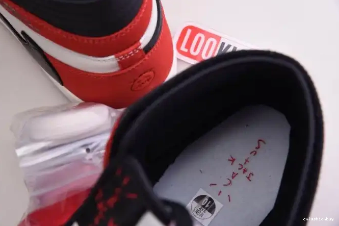 HIGH SCOTT 100(RED) OG AIR 1 RETRO X - JORDAN CD4487 TRAVIS 0524